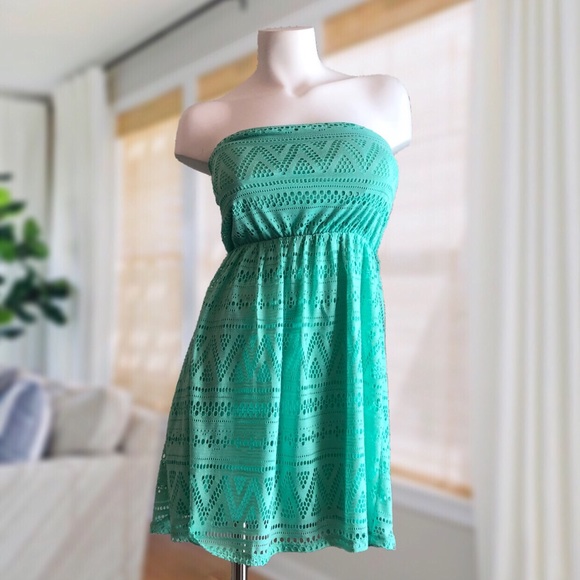 No Boundaries Dresses & Skirts - NWOT No Boundaries | Teal Strapless Dress Cut Outs